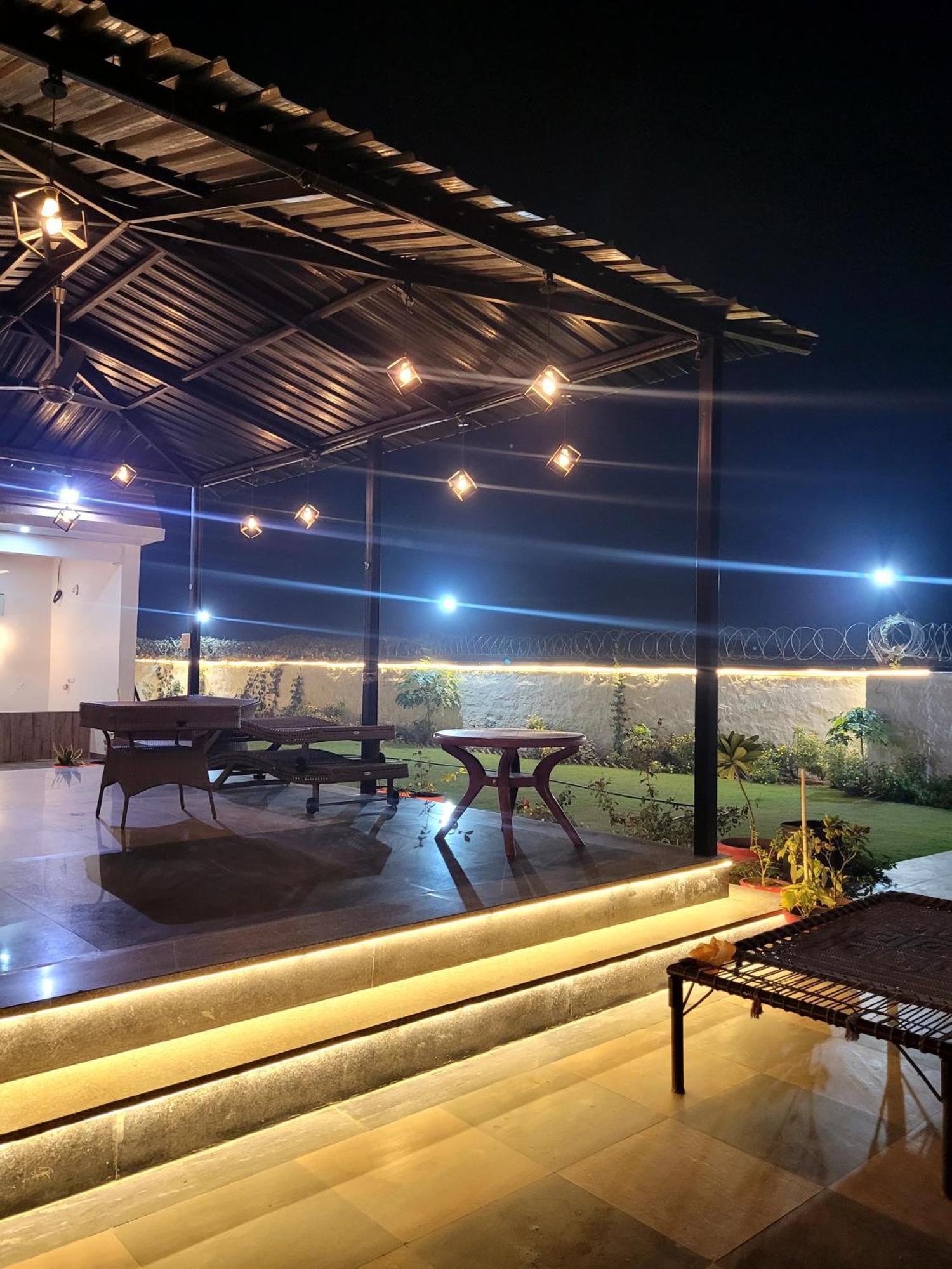 Marks Farm Villa Alwar Exteriör bild