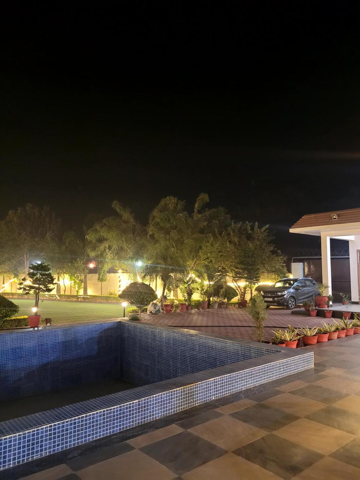 Marks Farm Villa Alwar Exteriör bild